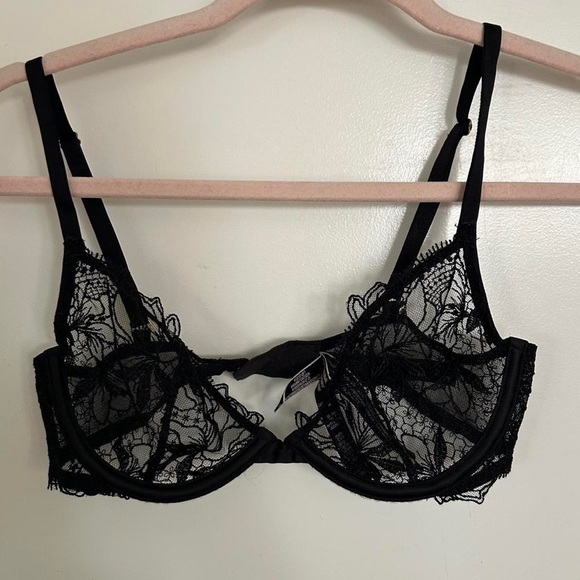 Victoria's Secret Very Sexy Unlined Floral Embroidered Lace Demi Bra Set - Picture 4 of 4